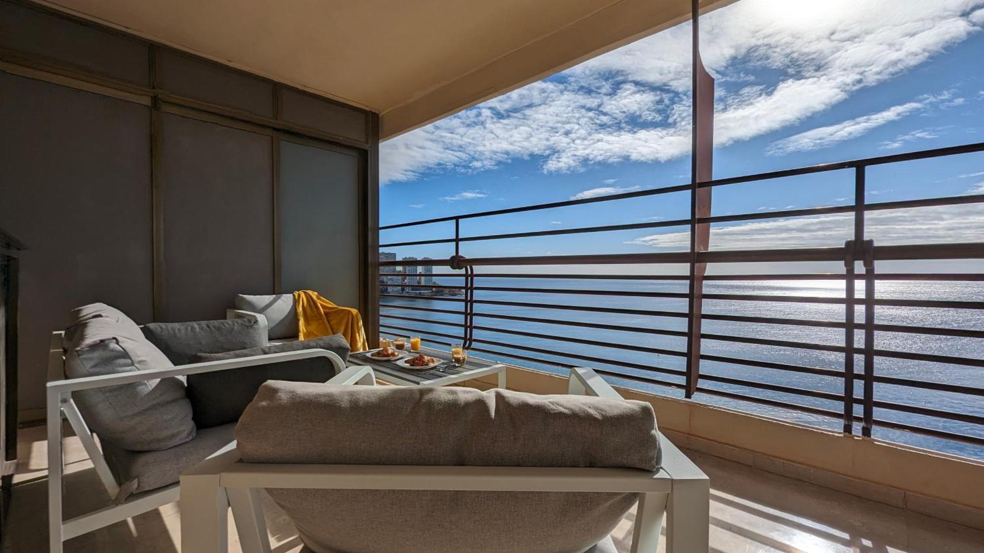 Las Arenas Sea Front Apartments Benidorm Eksteriør billede