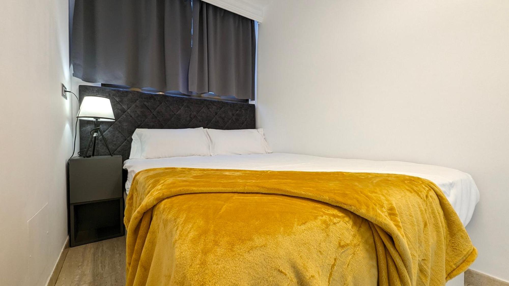 Las Arenas Sea Front Apartments Benidorm Eksteriør billede