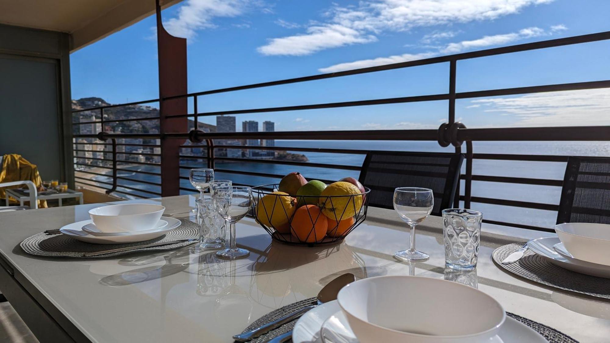 Las Arenas Sea Front Apartments Benidorm Eksteriør billede